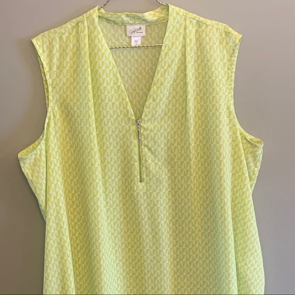 Lime Green Tank Top Blouse, 2XL - Picture 3 of 4